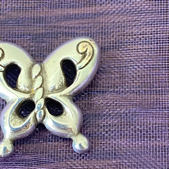 Retired Brighton Butterfly Charm - Picture 3 of 4